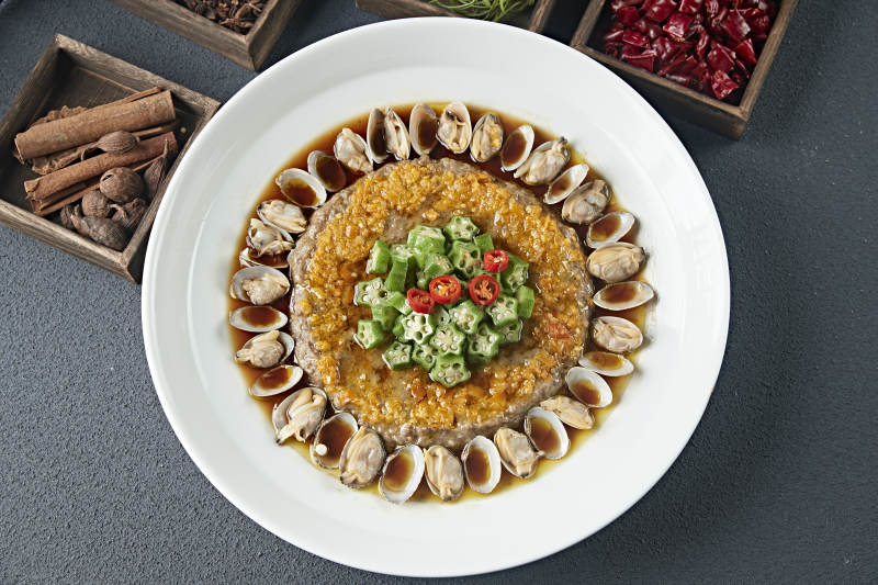 肉末饼花蛤鲜汤蒸秋葵图片