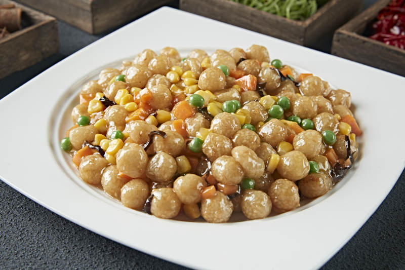 玉米青豆糖炒小麻团图片