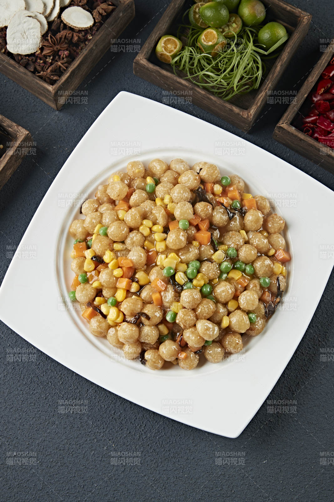 玉米青豆糖炒小麻团图片