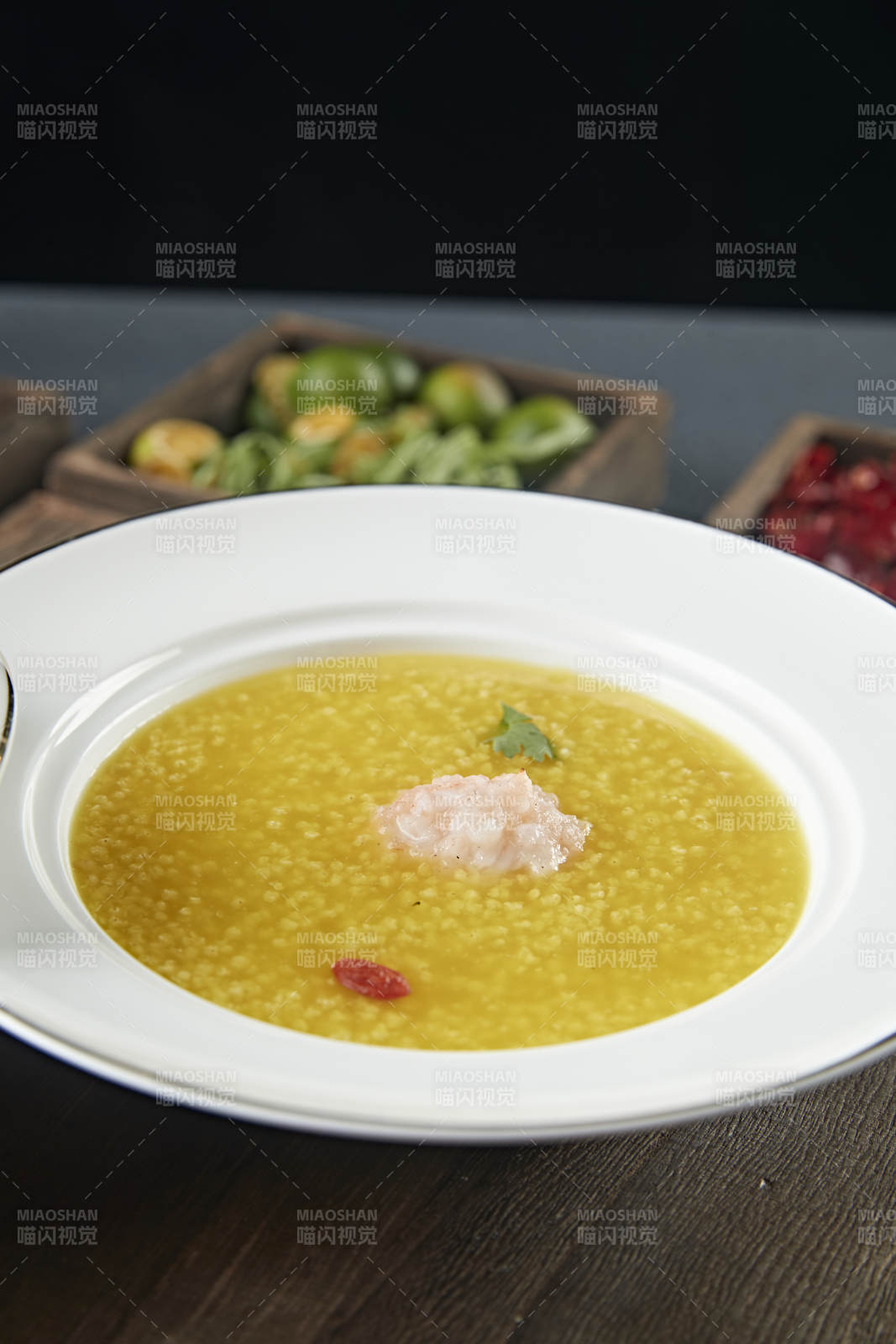位菜 小米浓粥鲜虾球虾滑图片