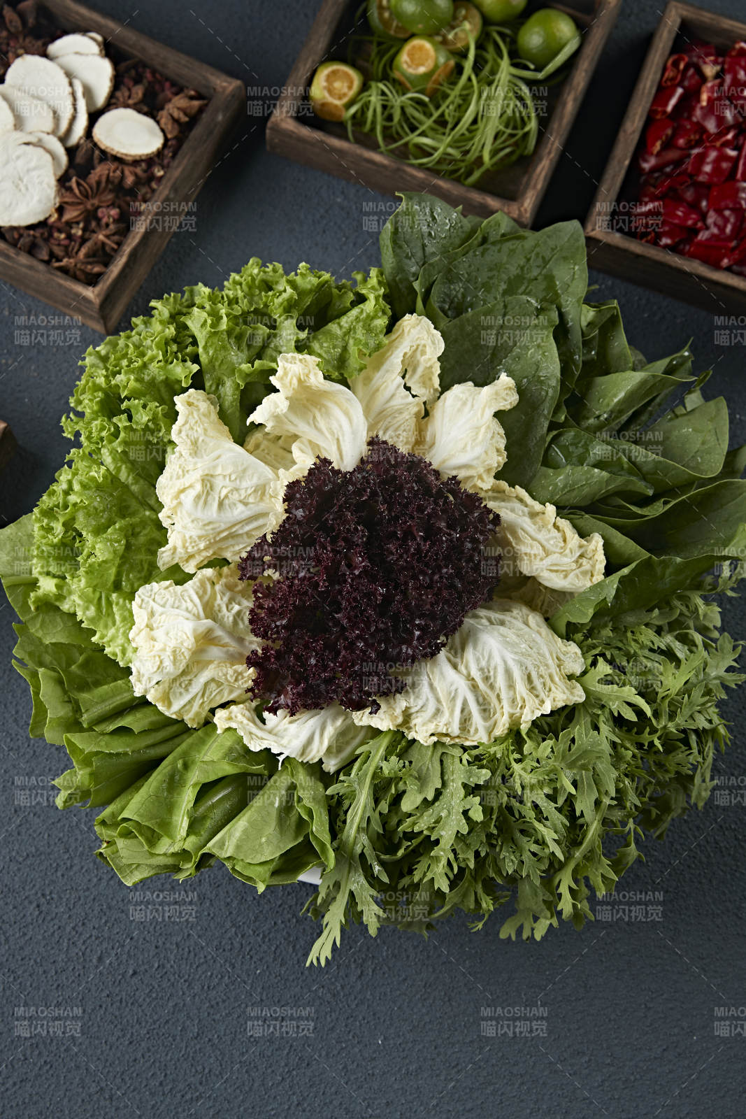 火锅食材蔬菜拼盘图片