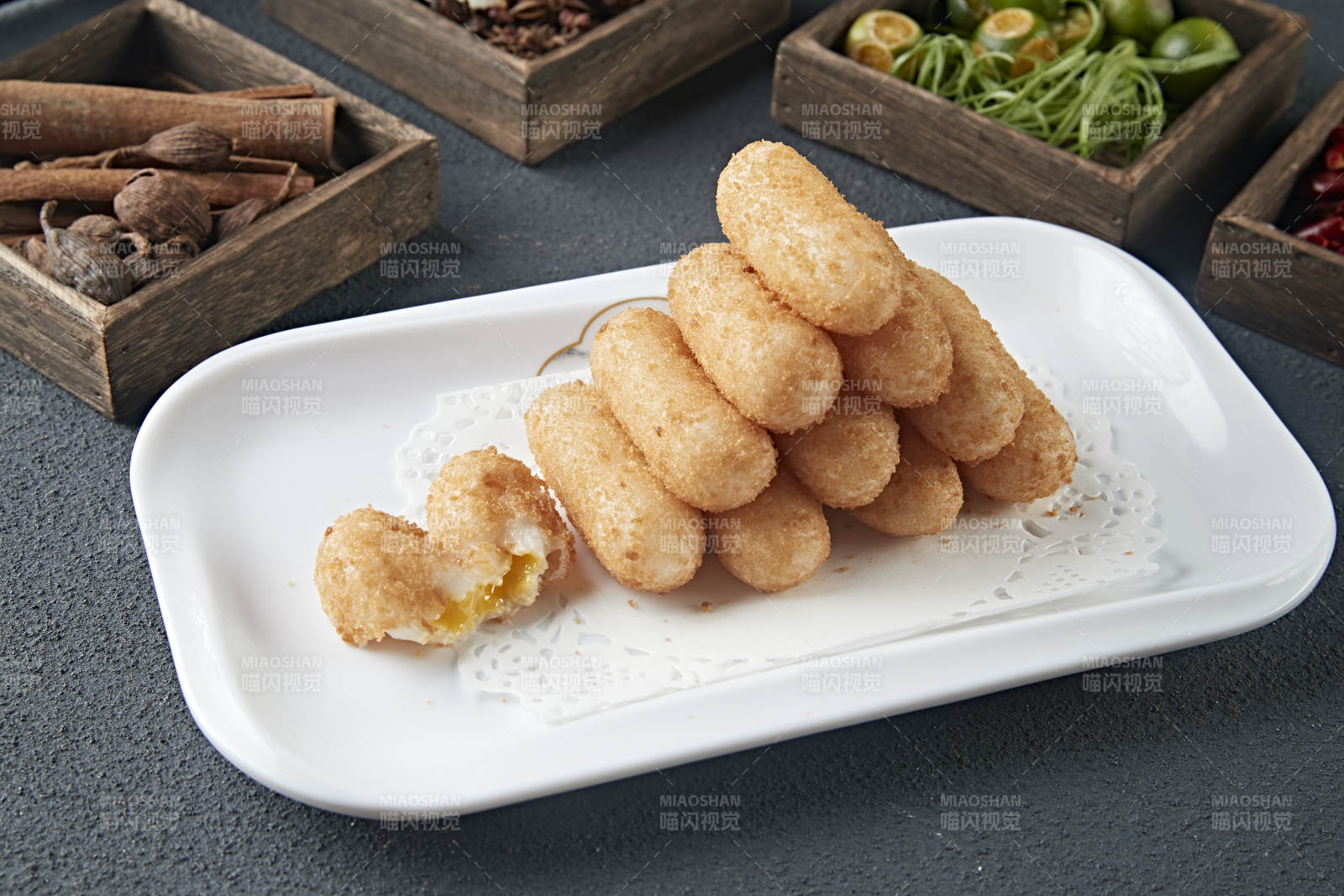 油炸奶黄糍粑图片