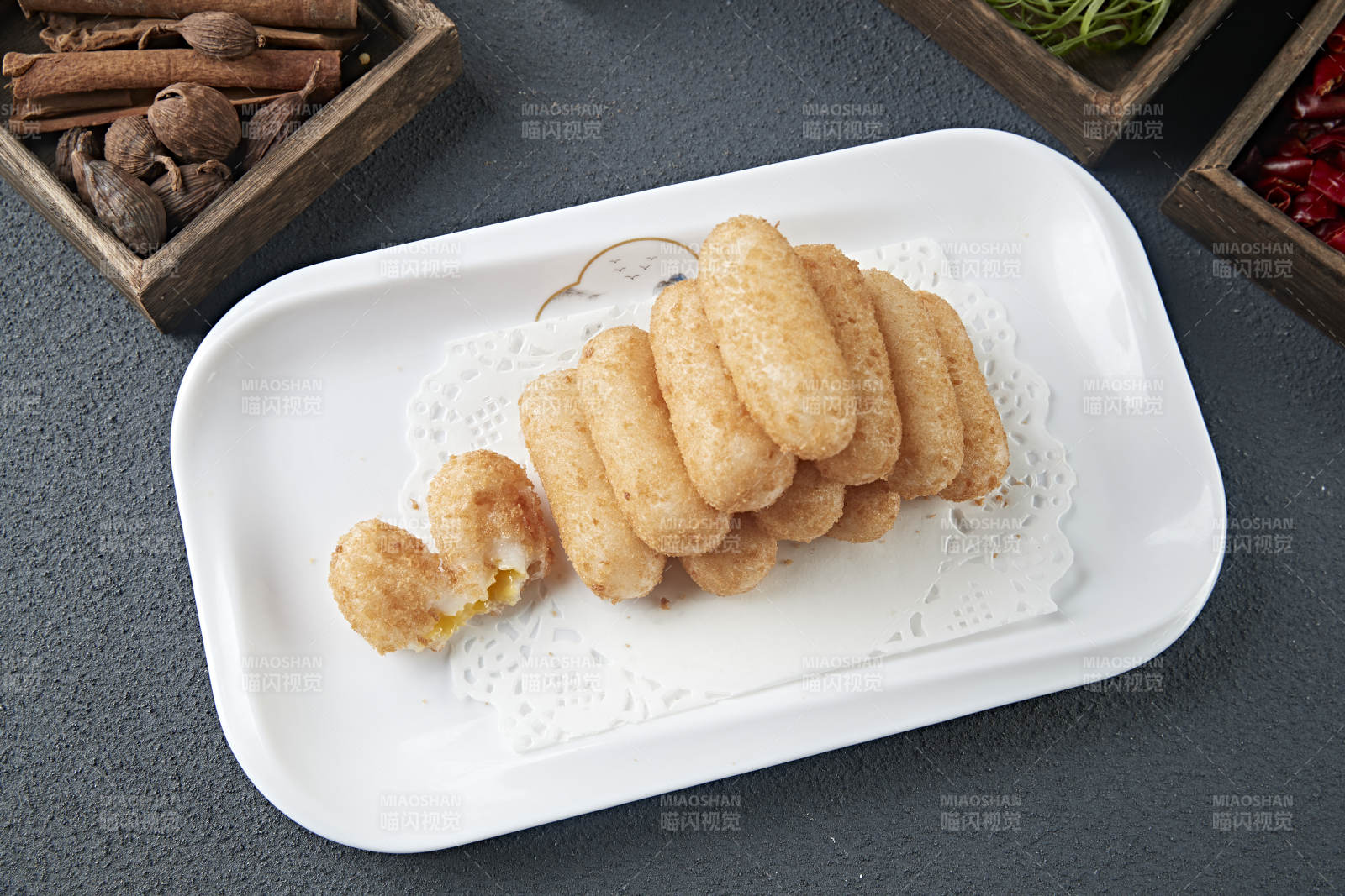 油炸奶黄糍粑图片