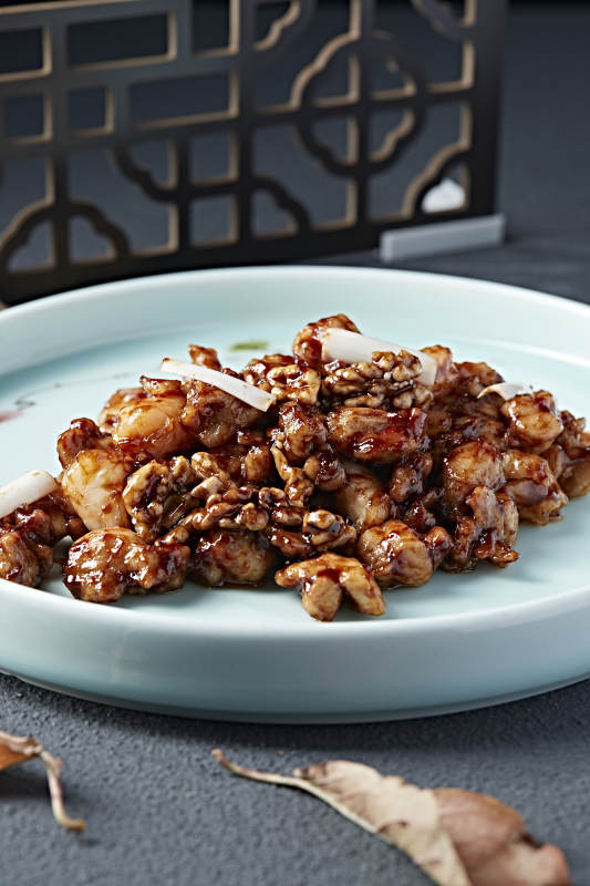 酱爆桃仁葱香虾仁鸡丁 鸡里蹦图片