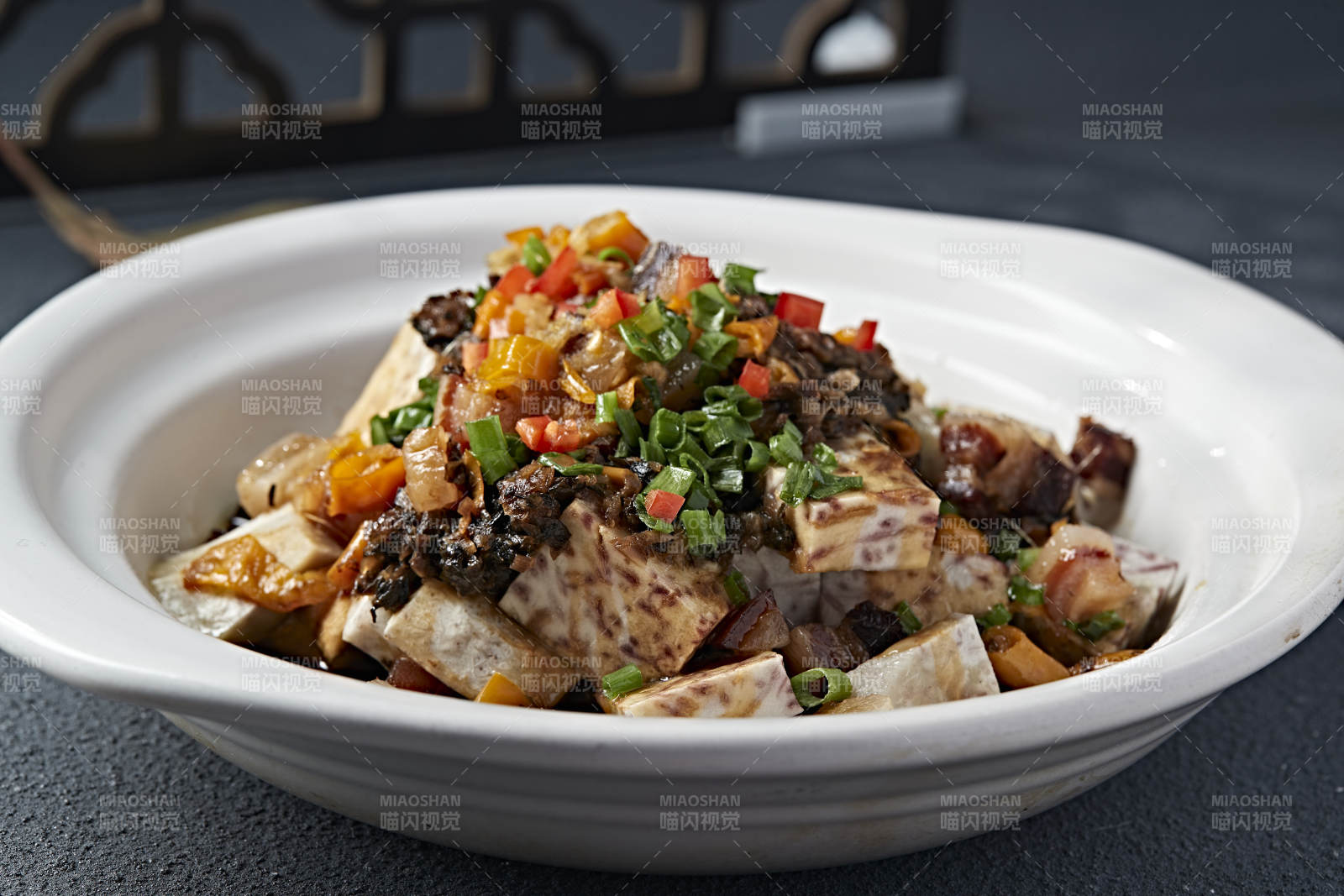 砂锅梅菜咸肉煲香芋图片