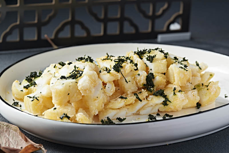 金沙咸蛋黄焗花枝大鱿鱼图片