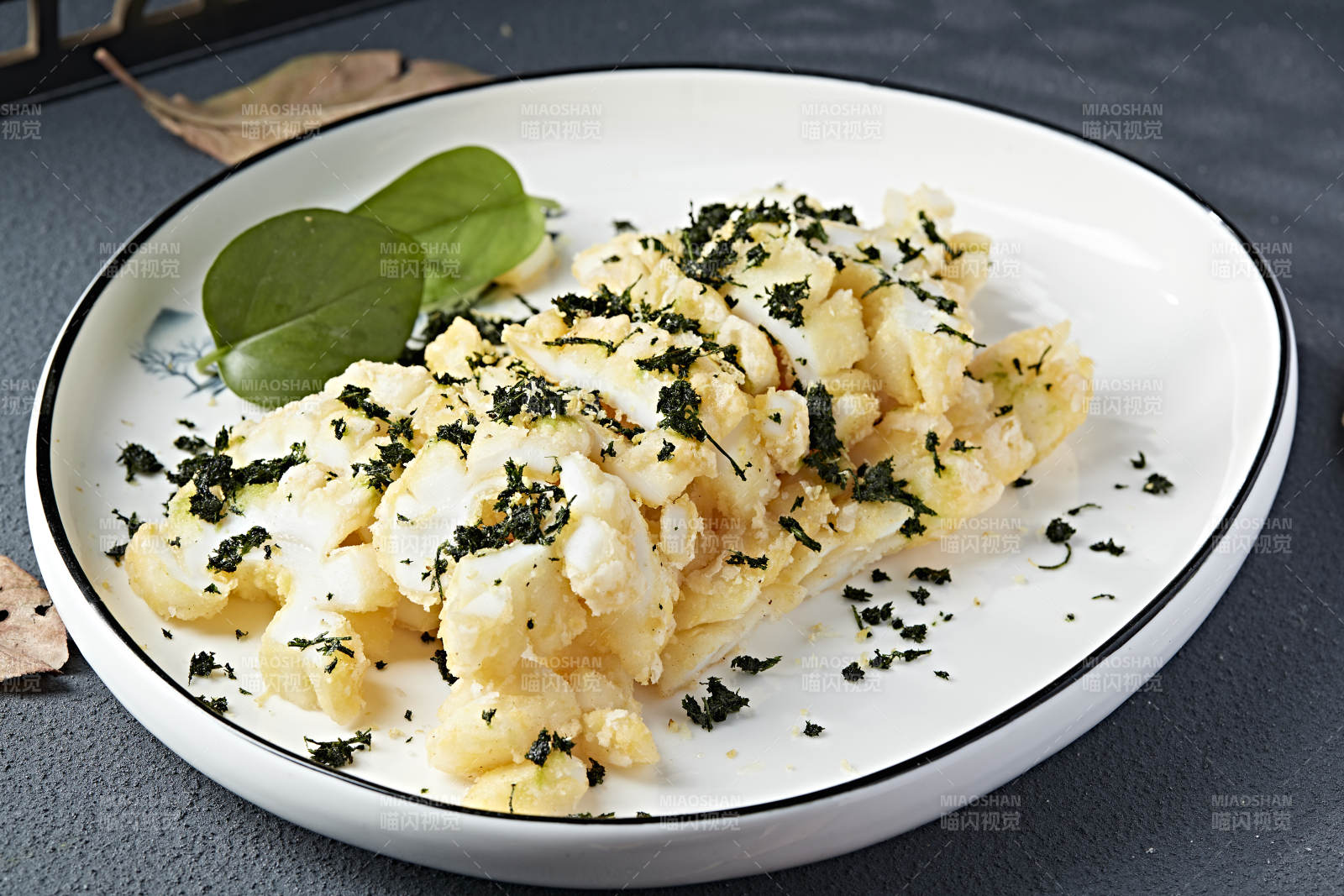 金沙咸蛋黄焗花枝大鱿鱼图片