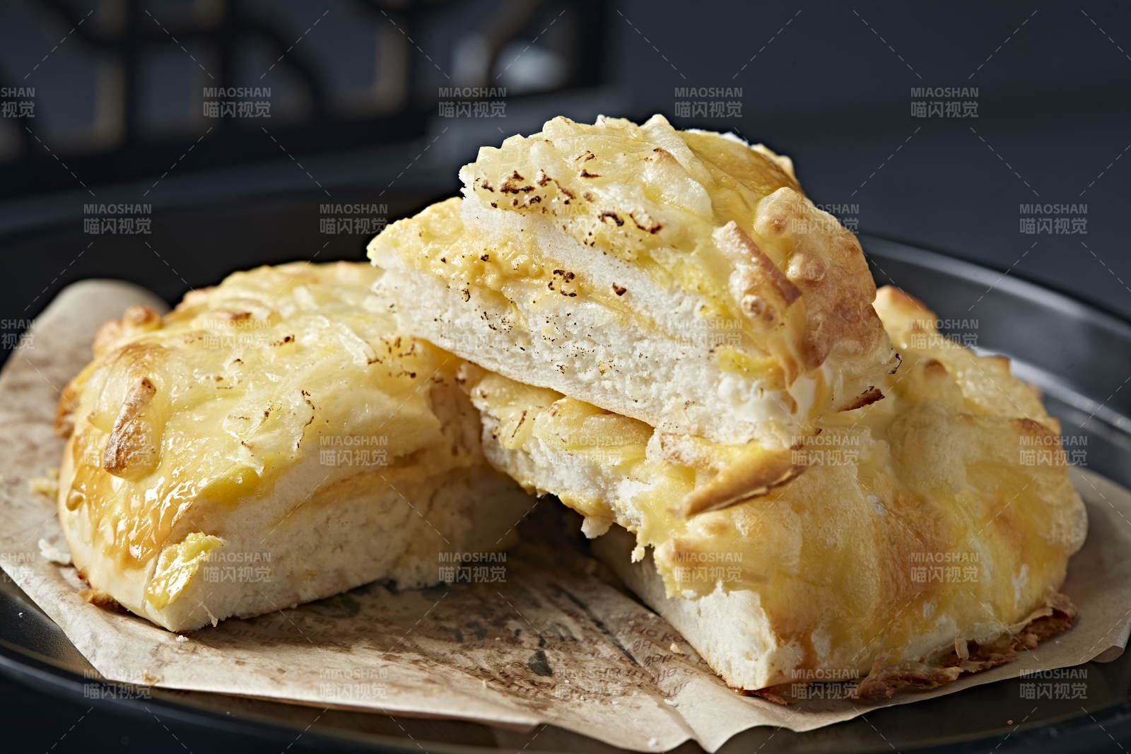 奶香芝士焗榴莲饼图片