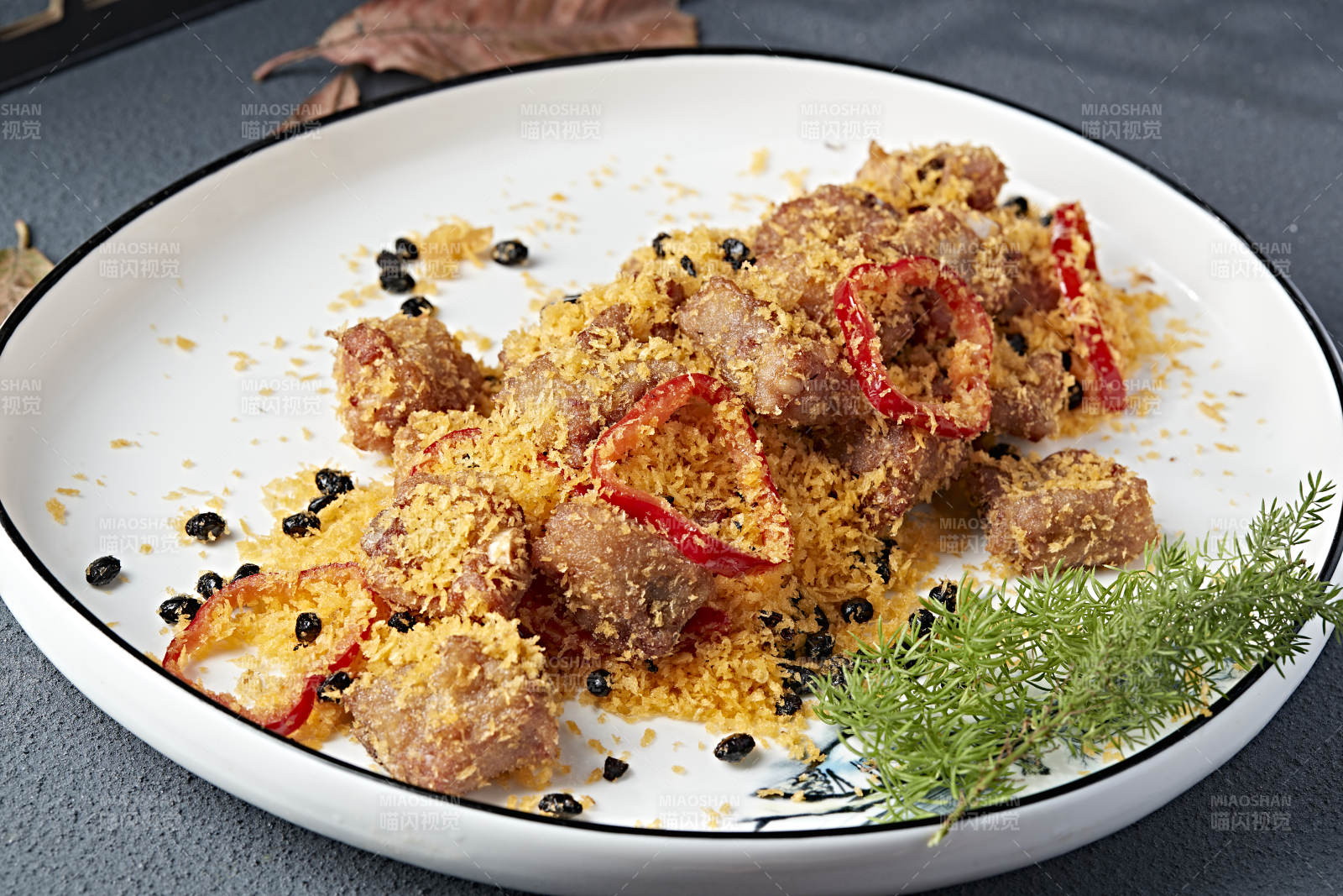 避风塘豆豉香炸蒜香骨图片