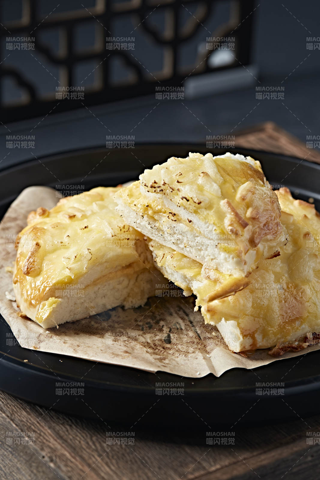 奶香芝士焗榴莲饼图片