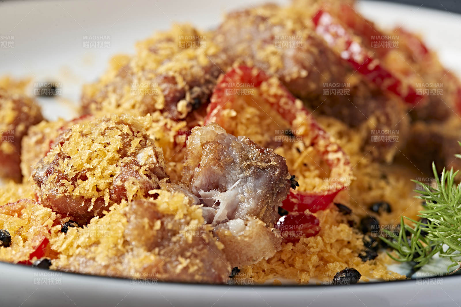 避风塘豆豉香炸蒜香骨图片