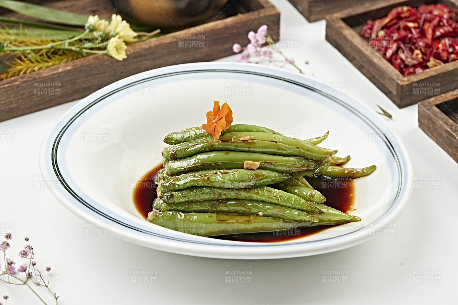 浇汁油炸虎皮杭椒（虎皮尖椒）图片