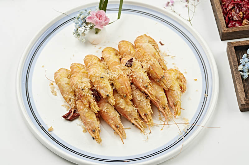 油炸避风塘罗氏沼虾（油炸大头虾）图片