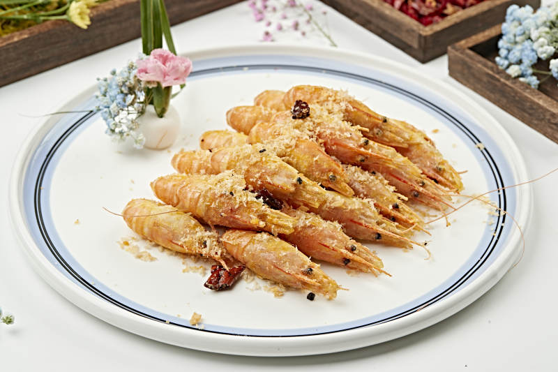 油炸避风塘罗氏沼虾（油炸大头虾）图片