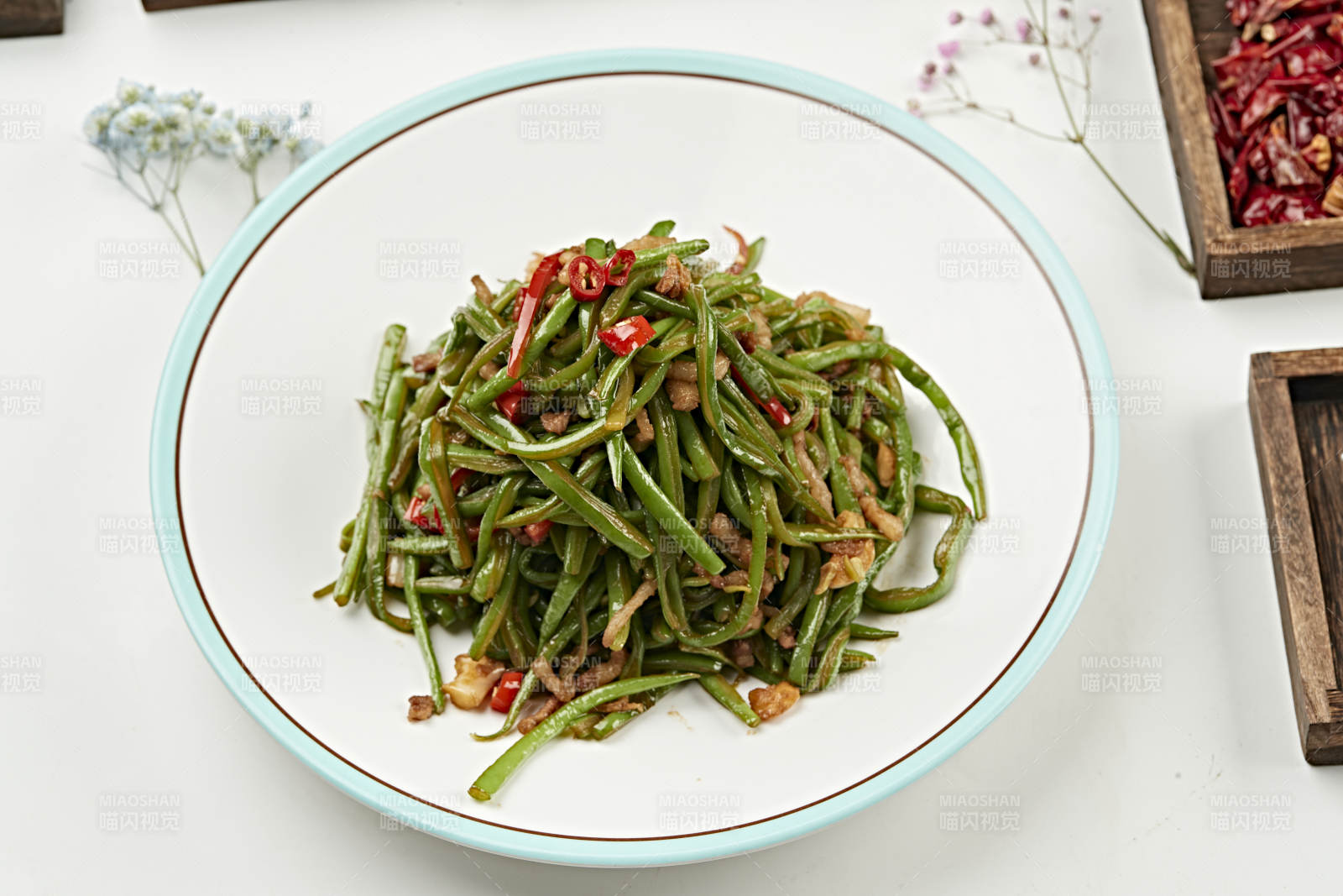 米椒豆角丝炒猪里脊丝图片