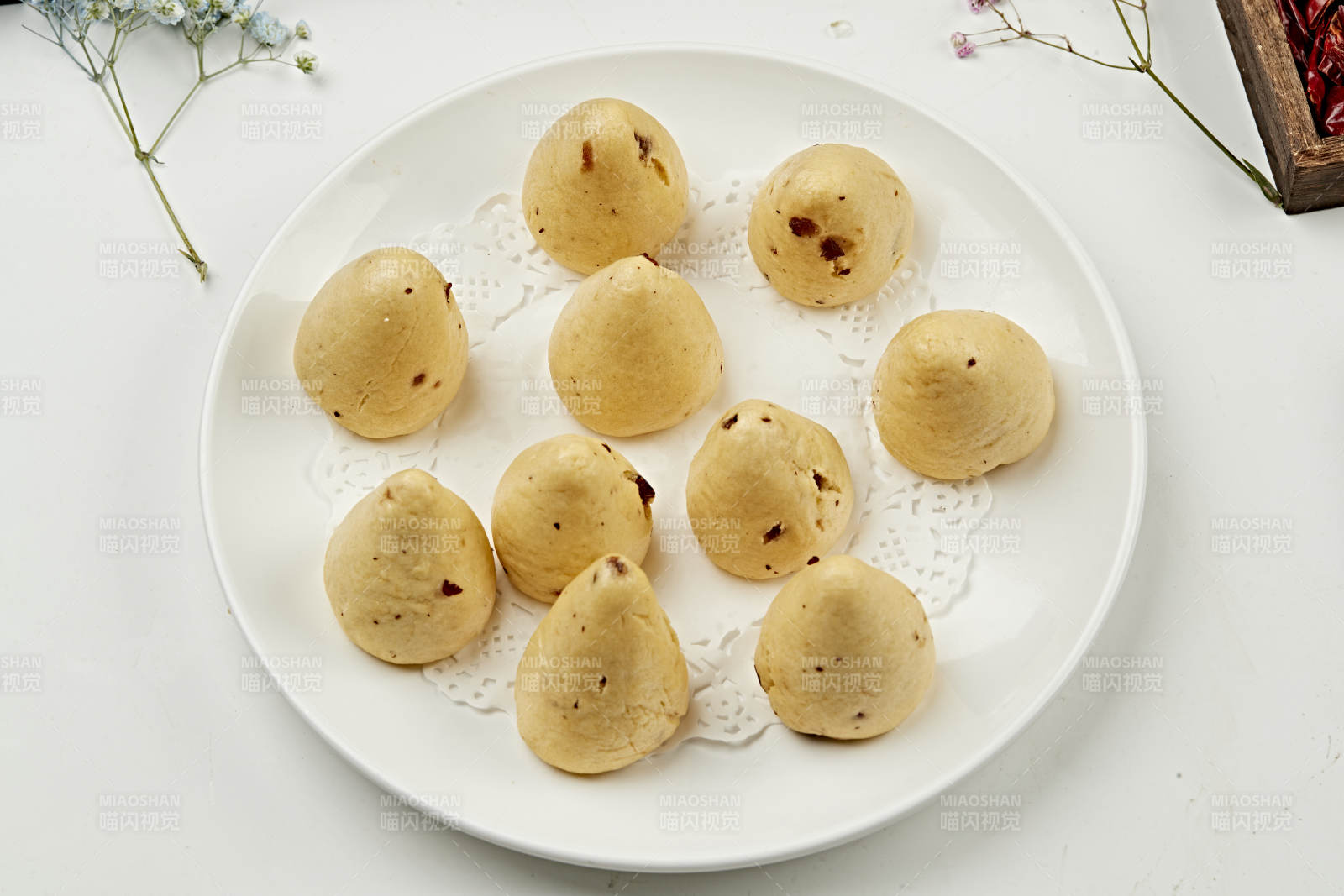 枣香栗子面杂粮小窝头图片