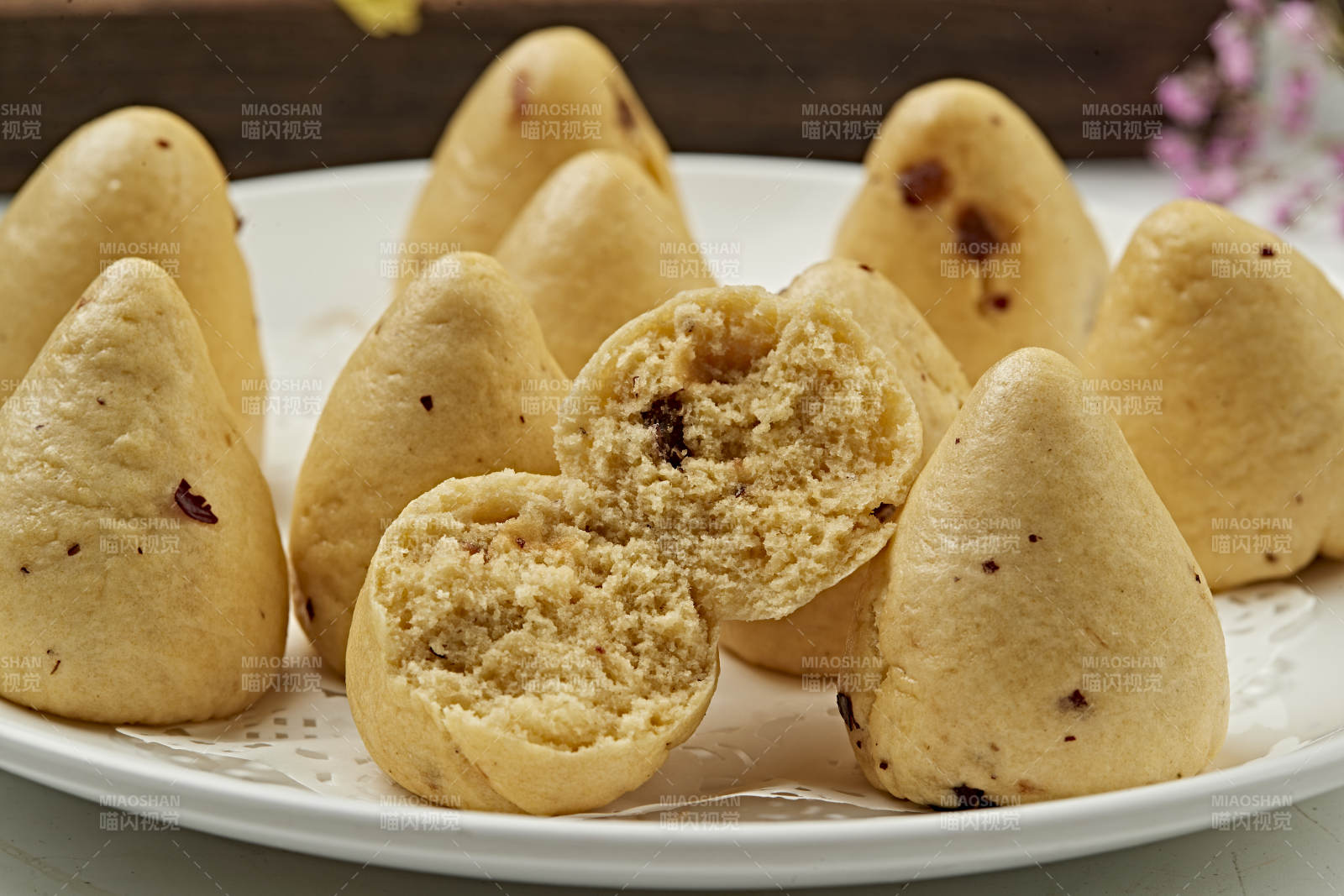 枣香栗子面杂粮小窝头图片