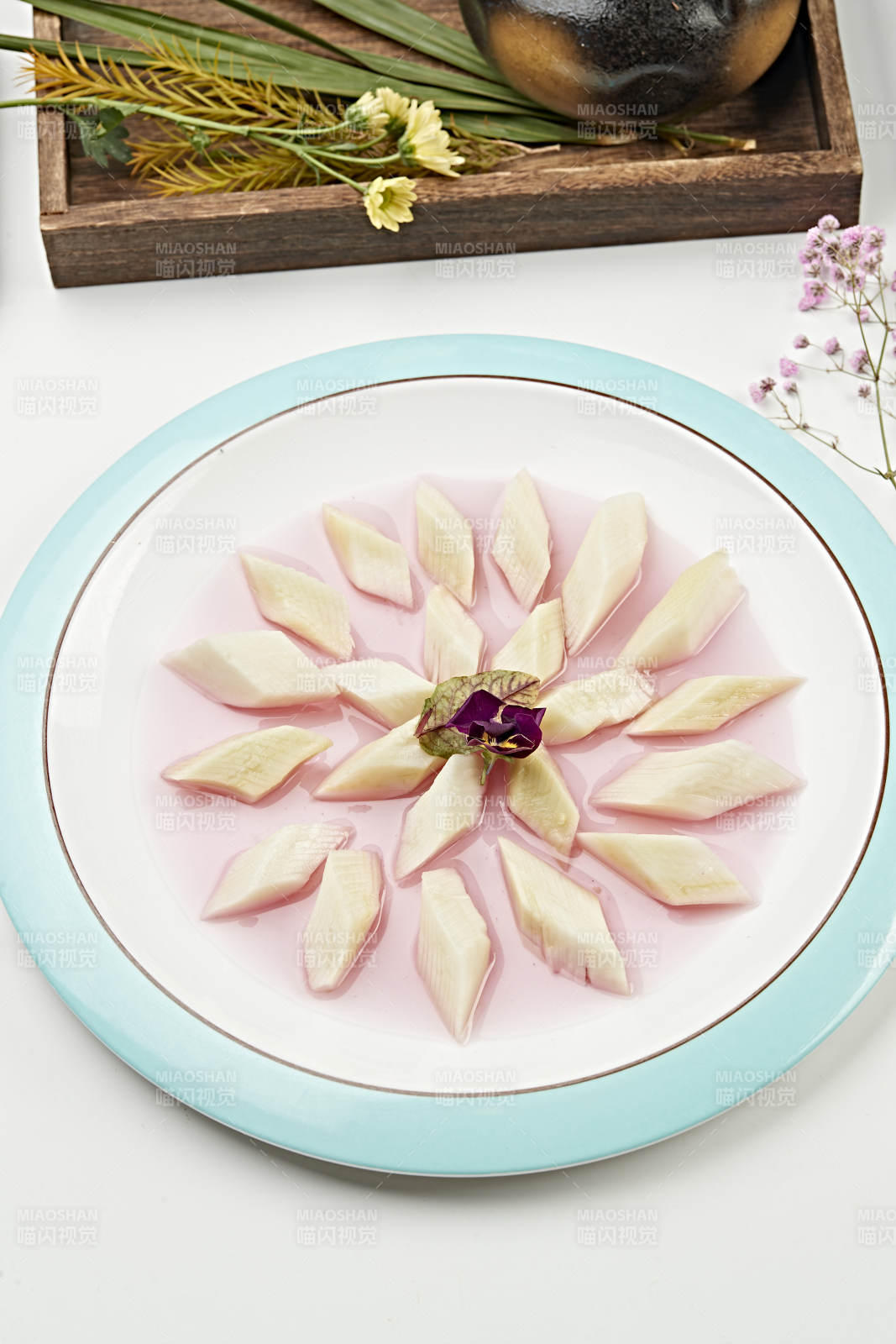 红酒蜜汁渍蔓菁（大头菜 芥菜头）图片