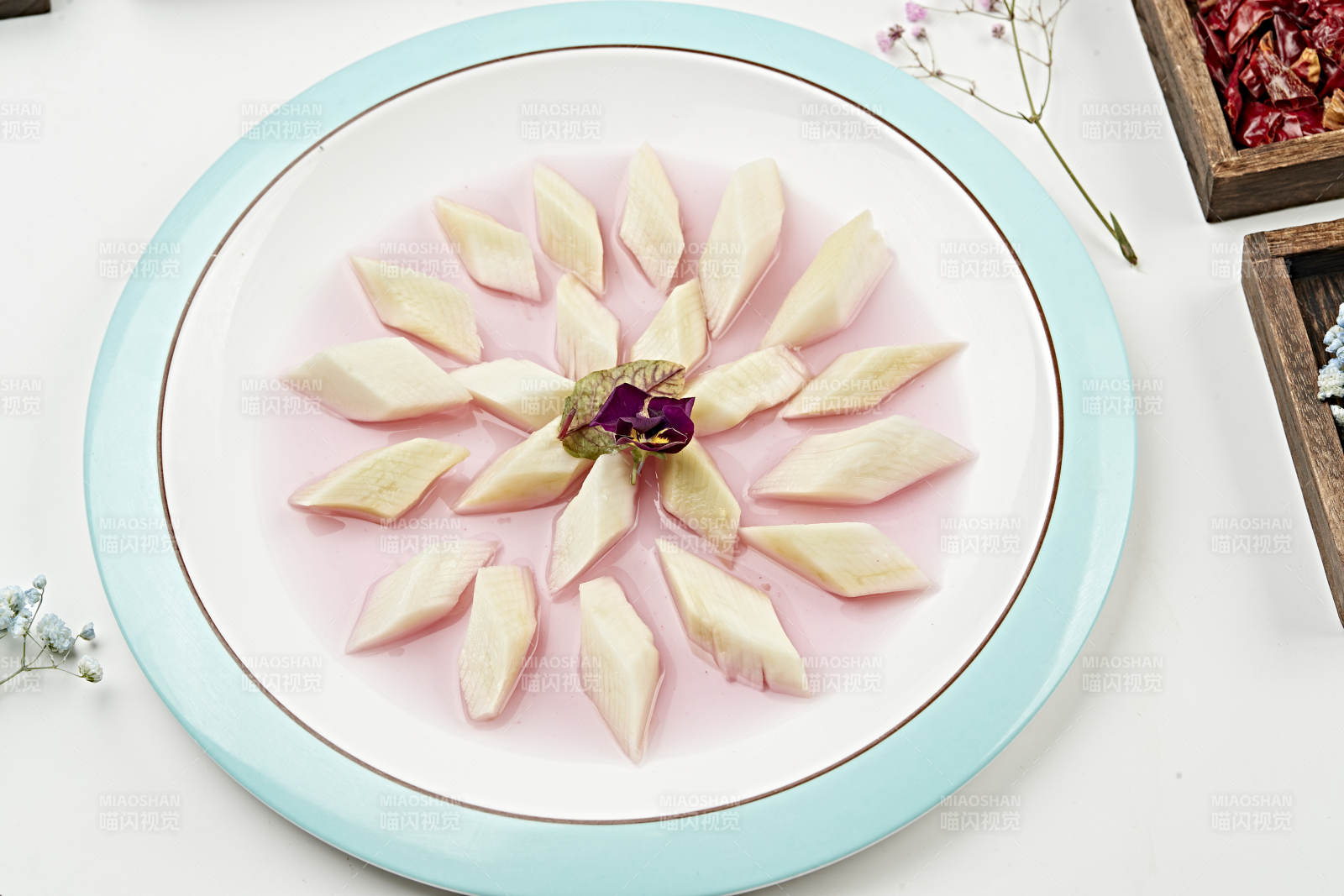 红酒蜜汁渍蔓菁（大头菜 芥菜头）图片