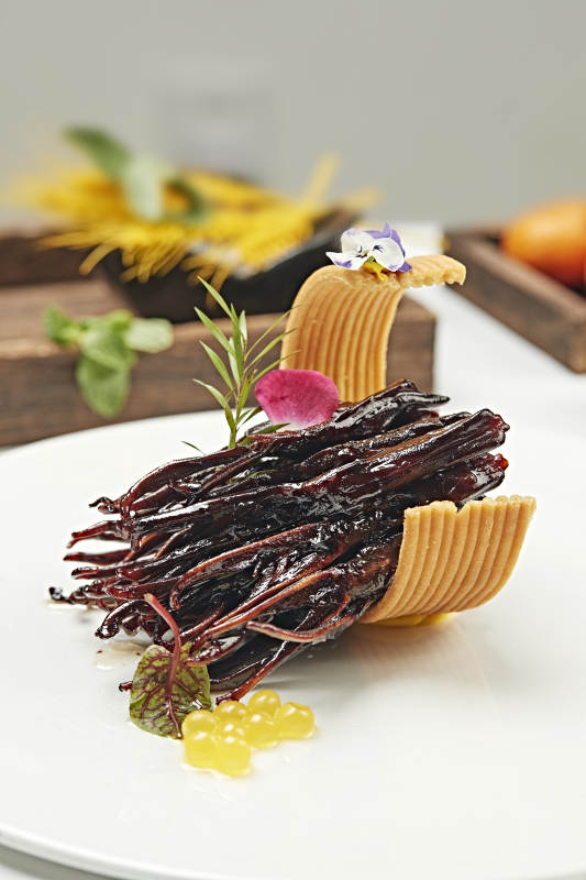 文火酱香鸭舌头图片