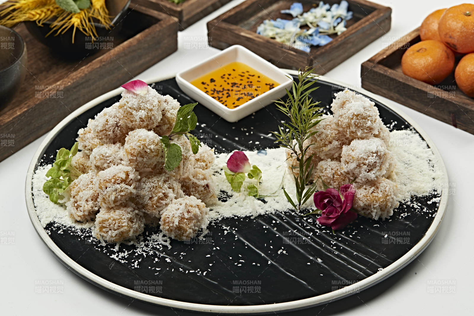 糖霜拖面焦炸鲜茄子图片