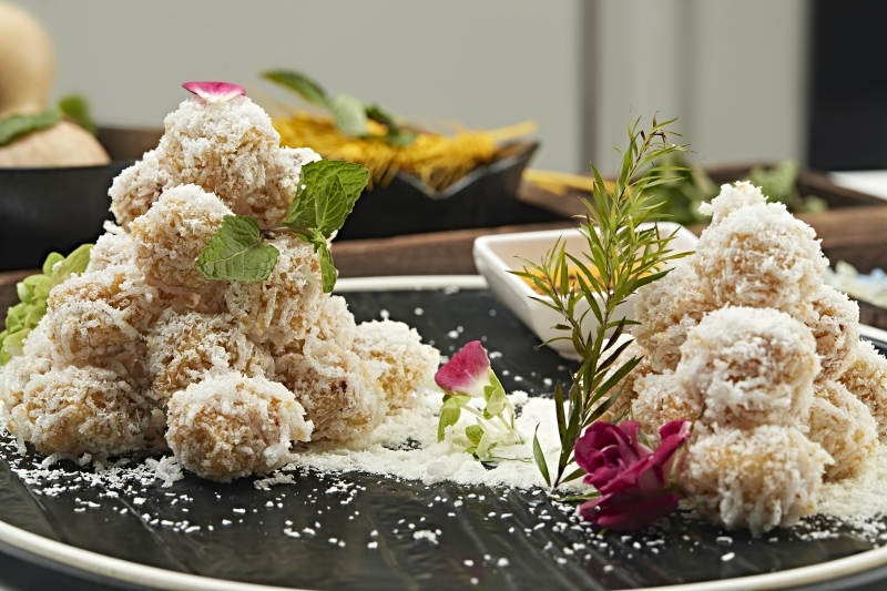 糖霜拖面焦炸鲜茄子图片