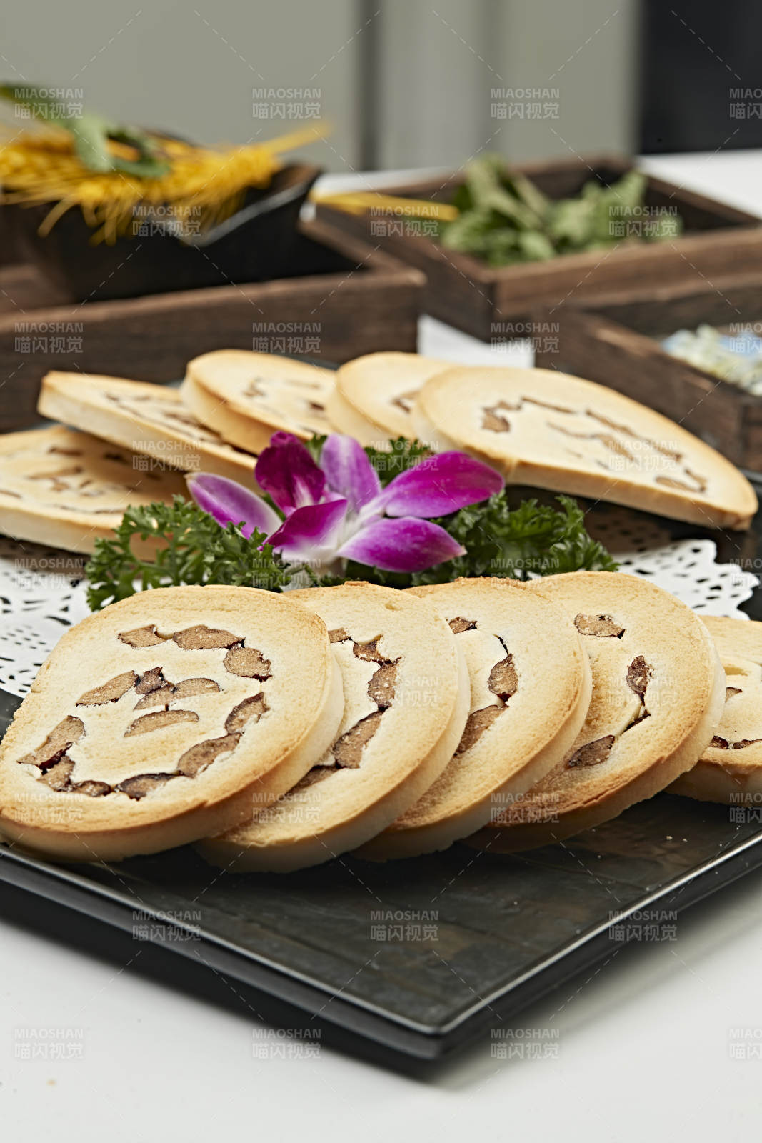 香烤干香豆馅馍片图片