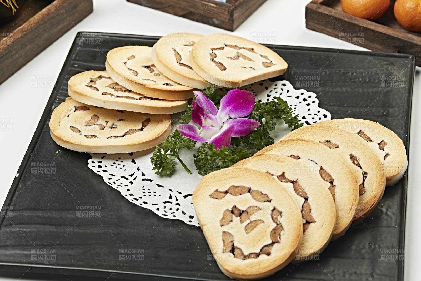 香烤干香豆馅馍片图片