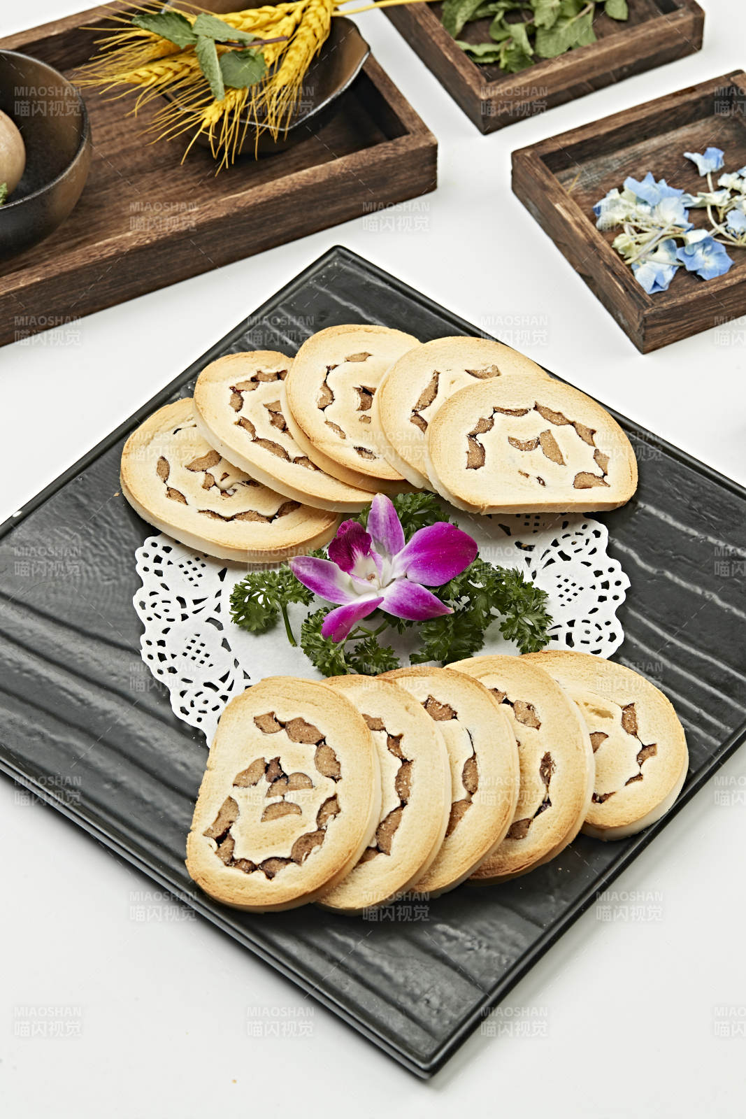 香烤干香豆馅馍片图片