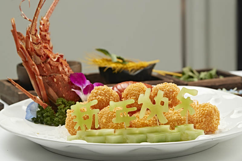 裹面油炸大龙虾球图片
