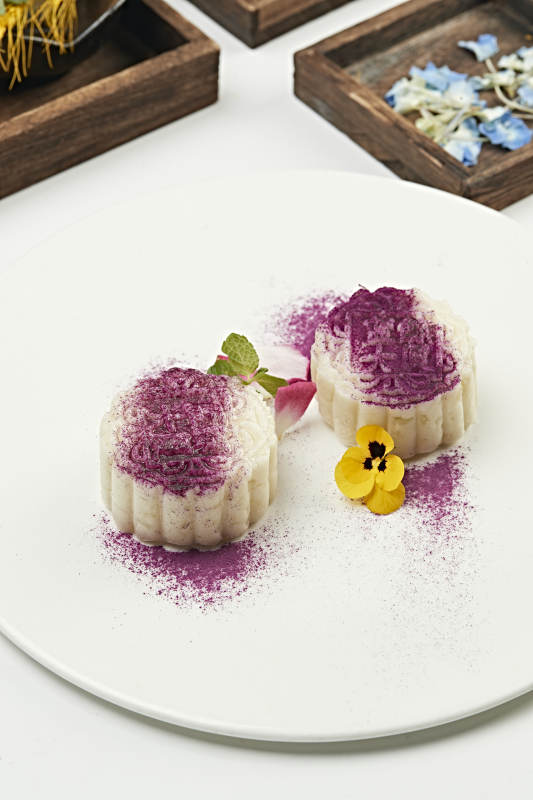 香芋撒粉山药泥月饼图片