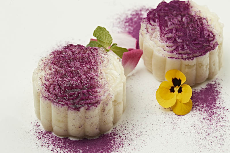 香芋撒粉山药泥月饼图片