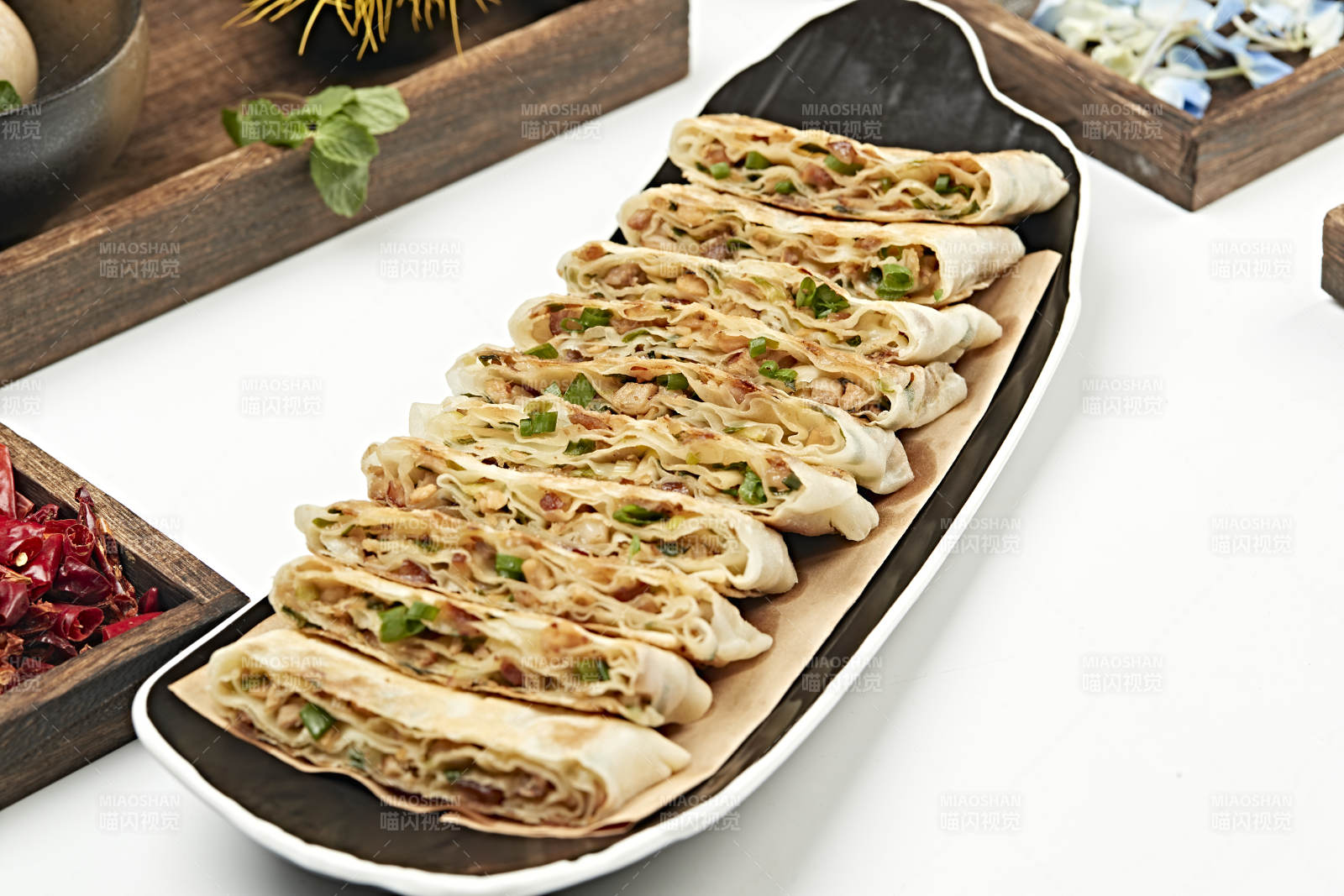 香葱熏肉烙饼图片