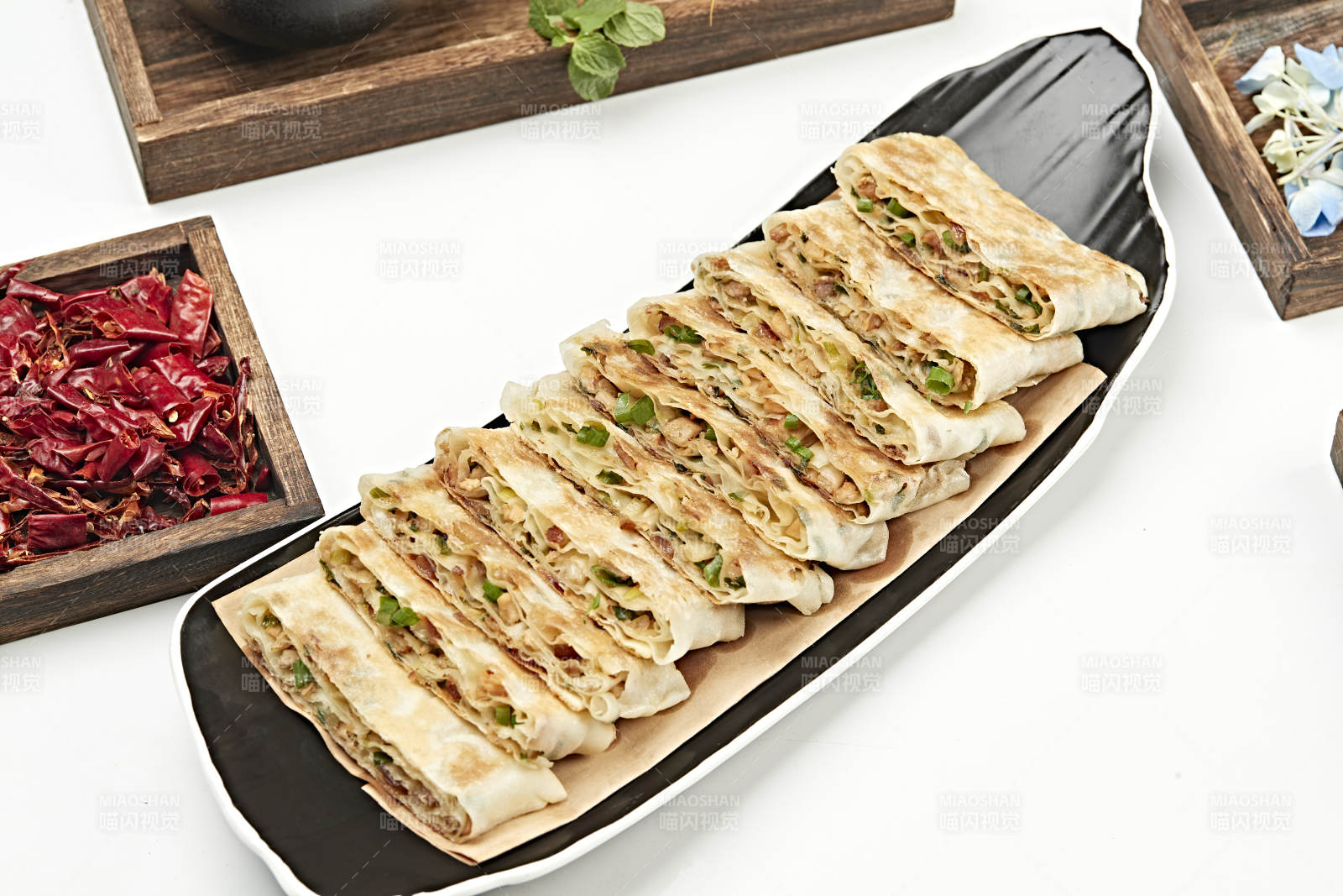 香葱熏肉烙饼图片