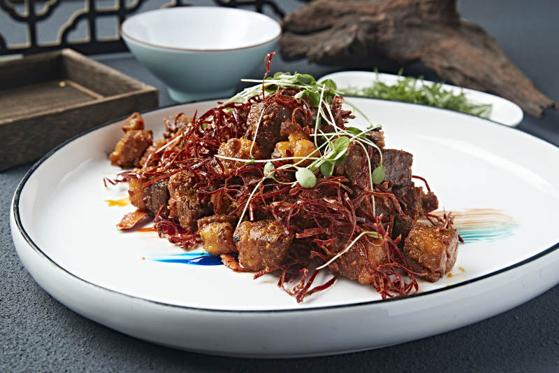 火边子辣椒自然炸羊肉图片