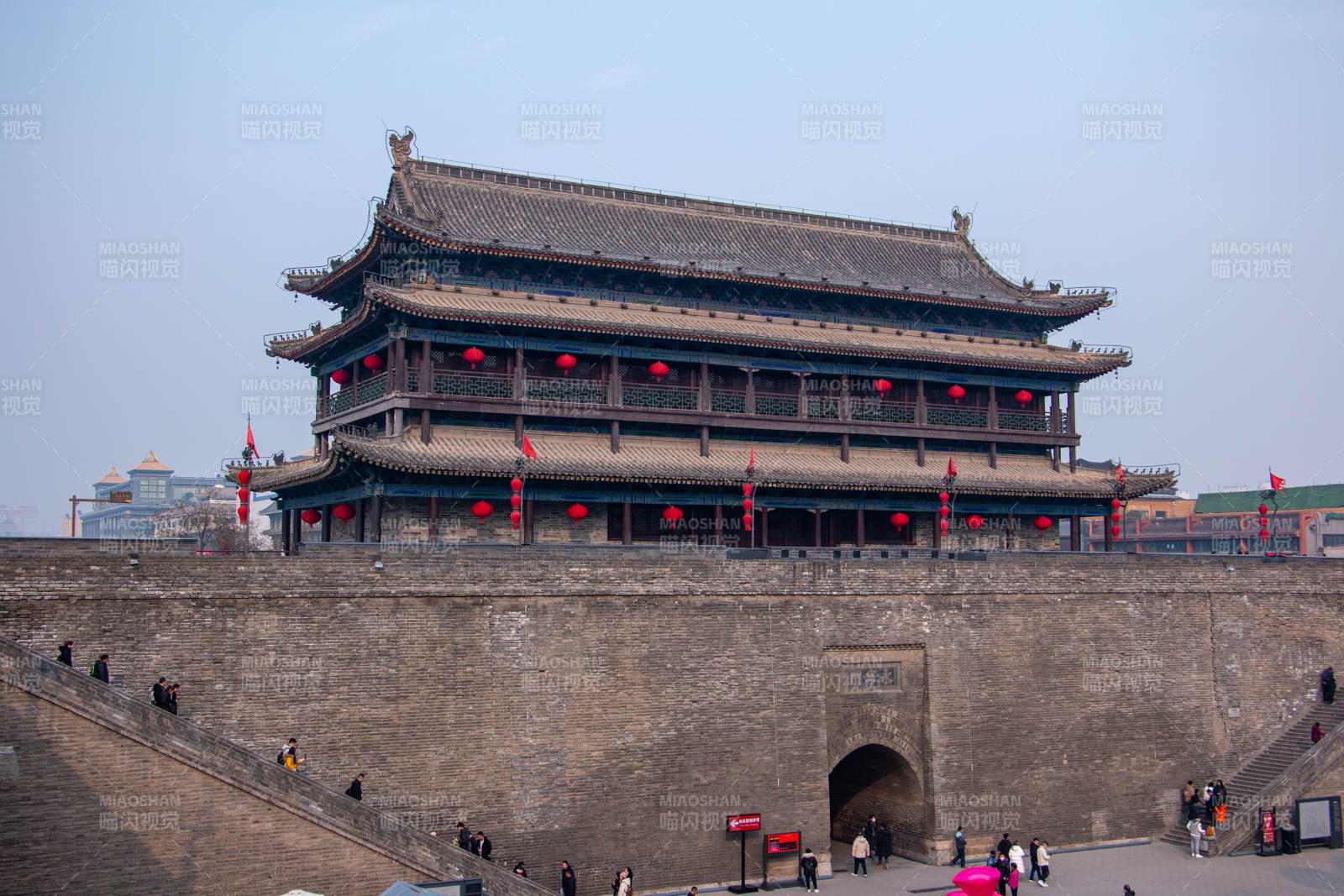 西安古城墙楼阁图片