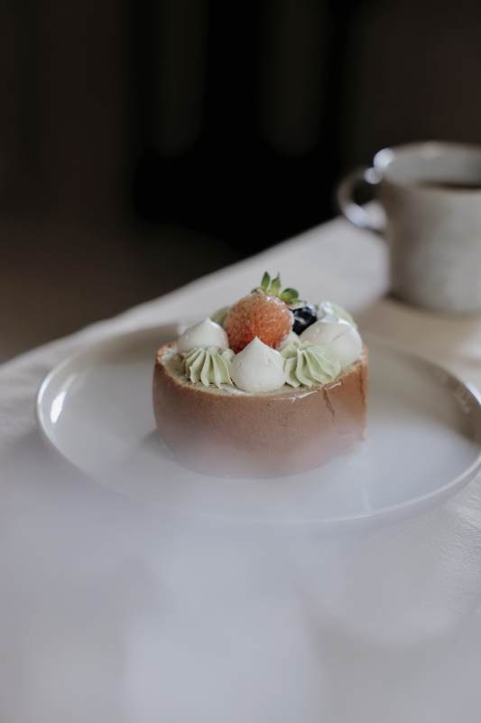 精致甜点 雾气缭绕图片