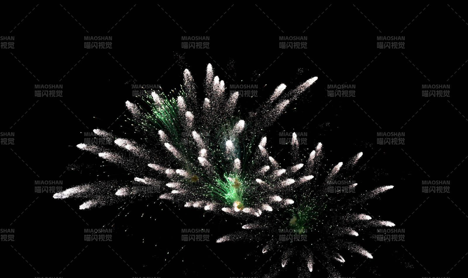 烟花绽放夜空图片