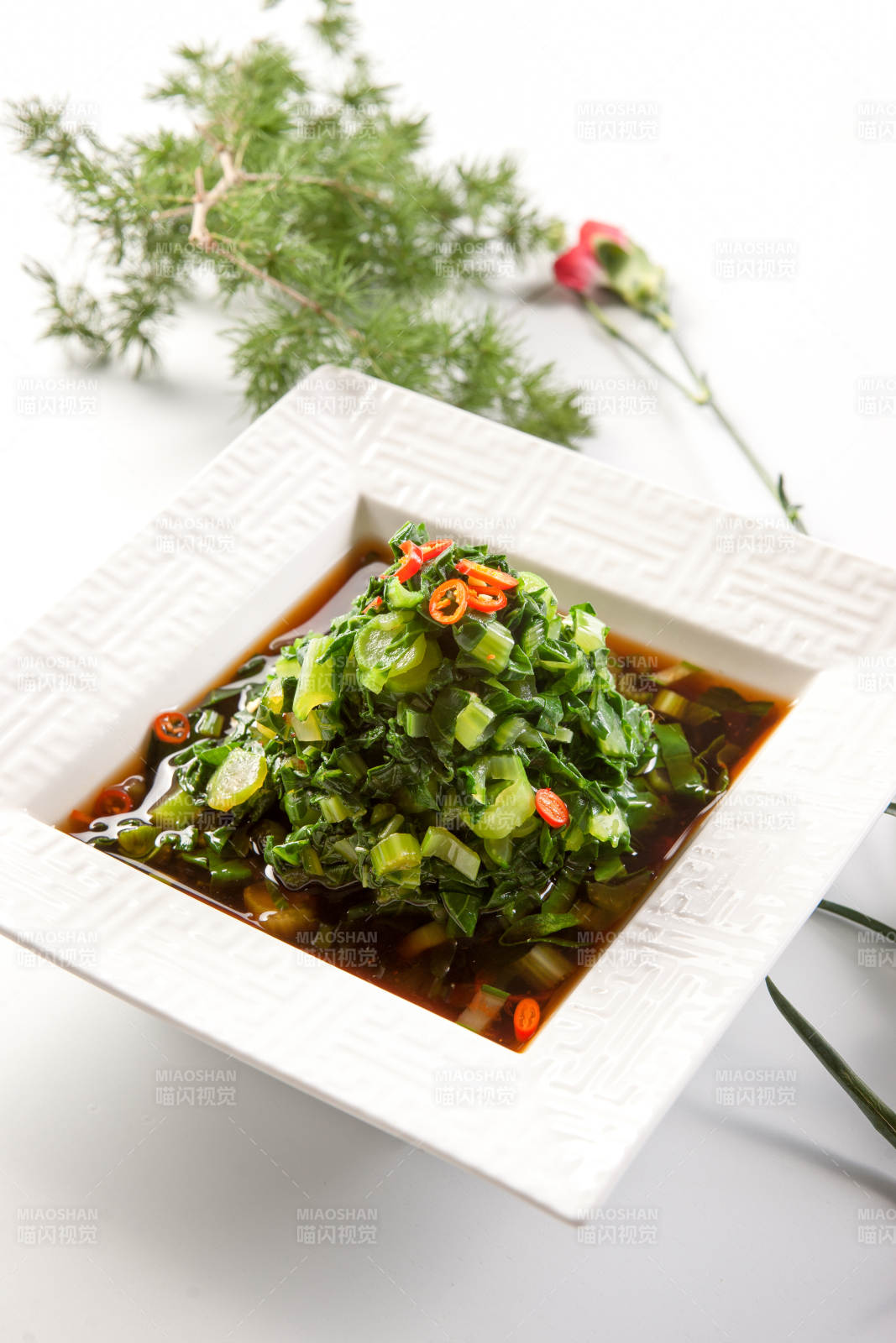 泡椒腌泡菜菜根香图片