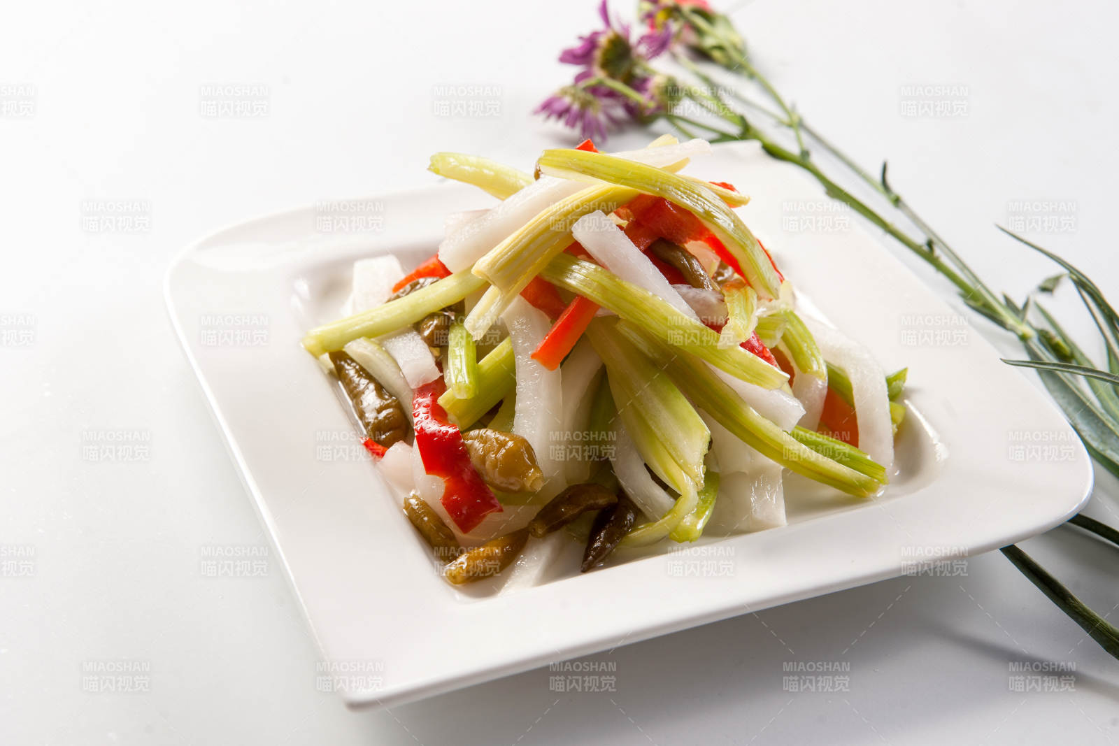 凉拌榨菜牛口条图片