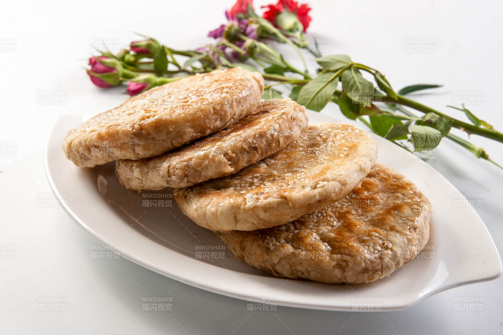 火锅食材涮品裤带扯面图片