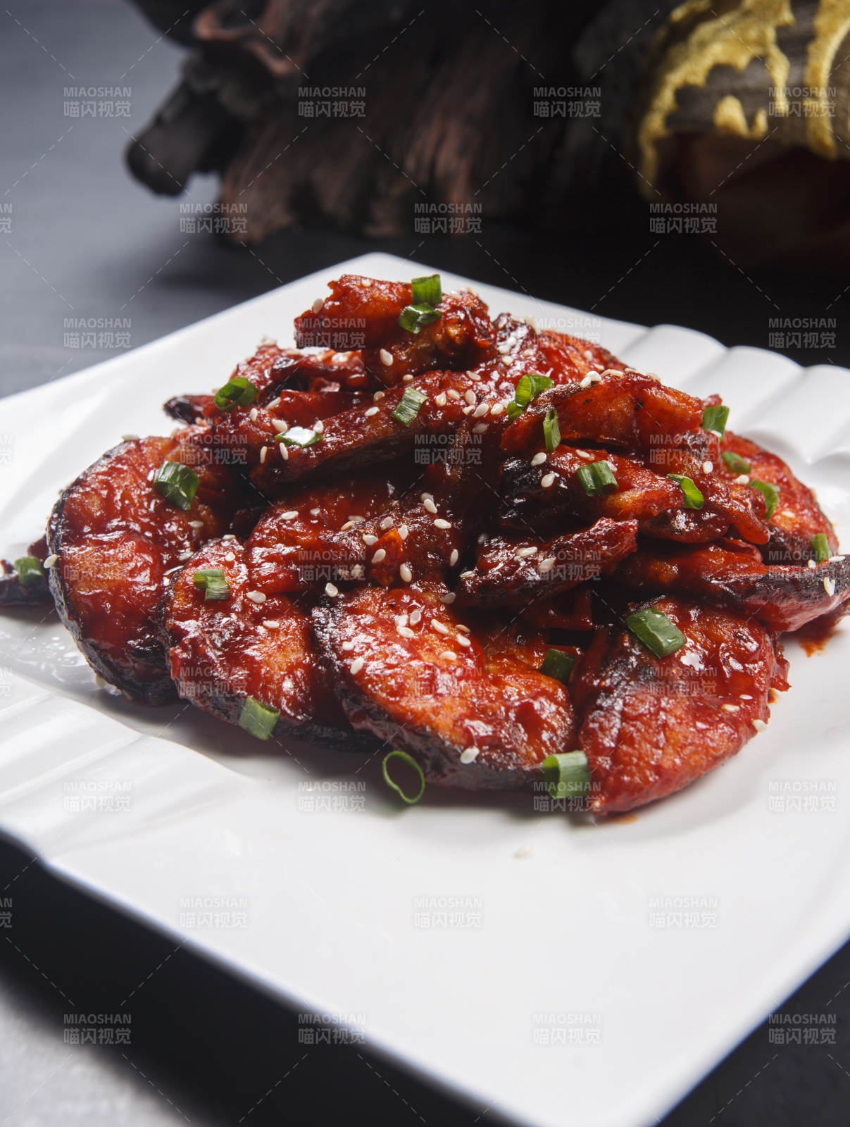 美味苏式熏鱼图片