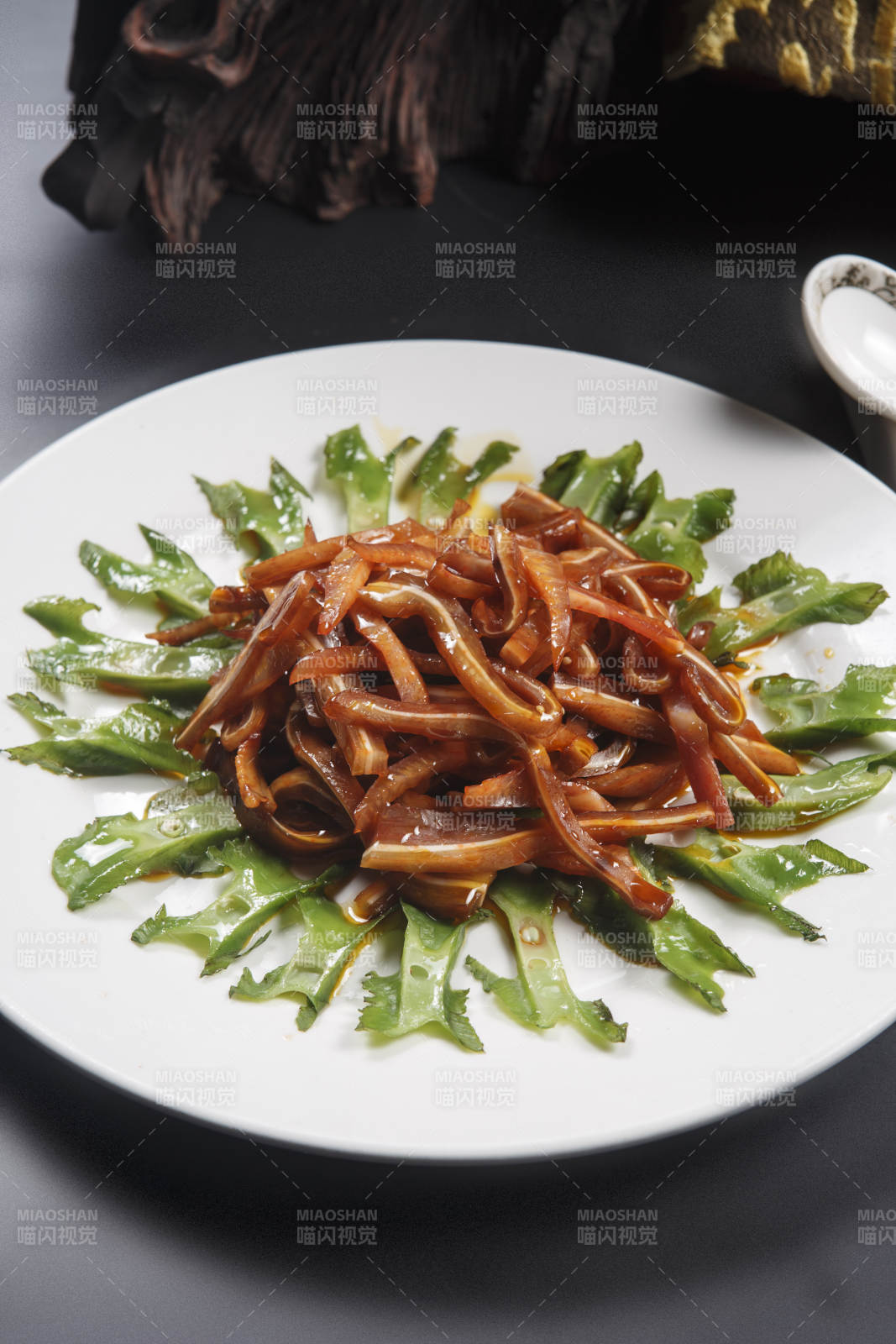 龙豆拌猪耳图片