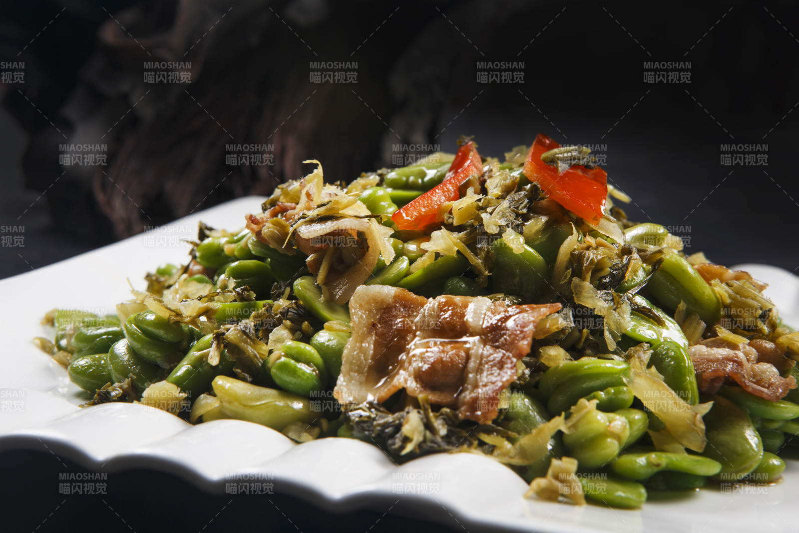 雪菜肉炒蚕豆图片