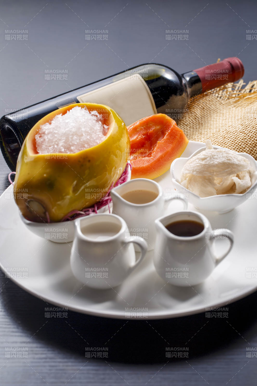 夏威夷木瓜炖雪蛤图片