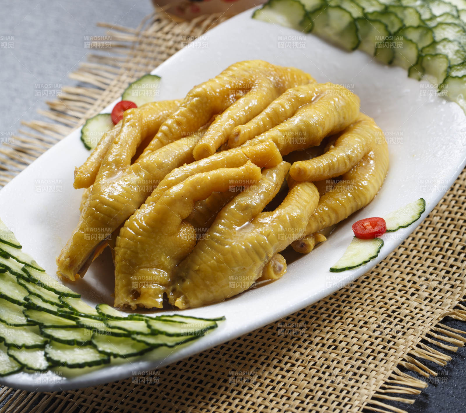广式白灼凤爪图片