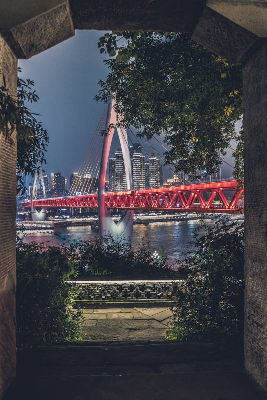重庆市东水门大桥夜景图片
