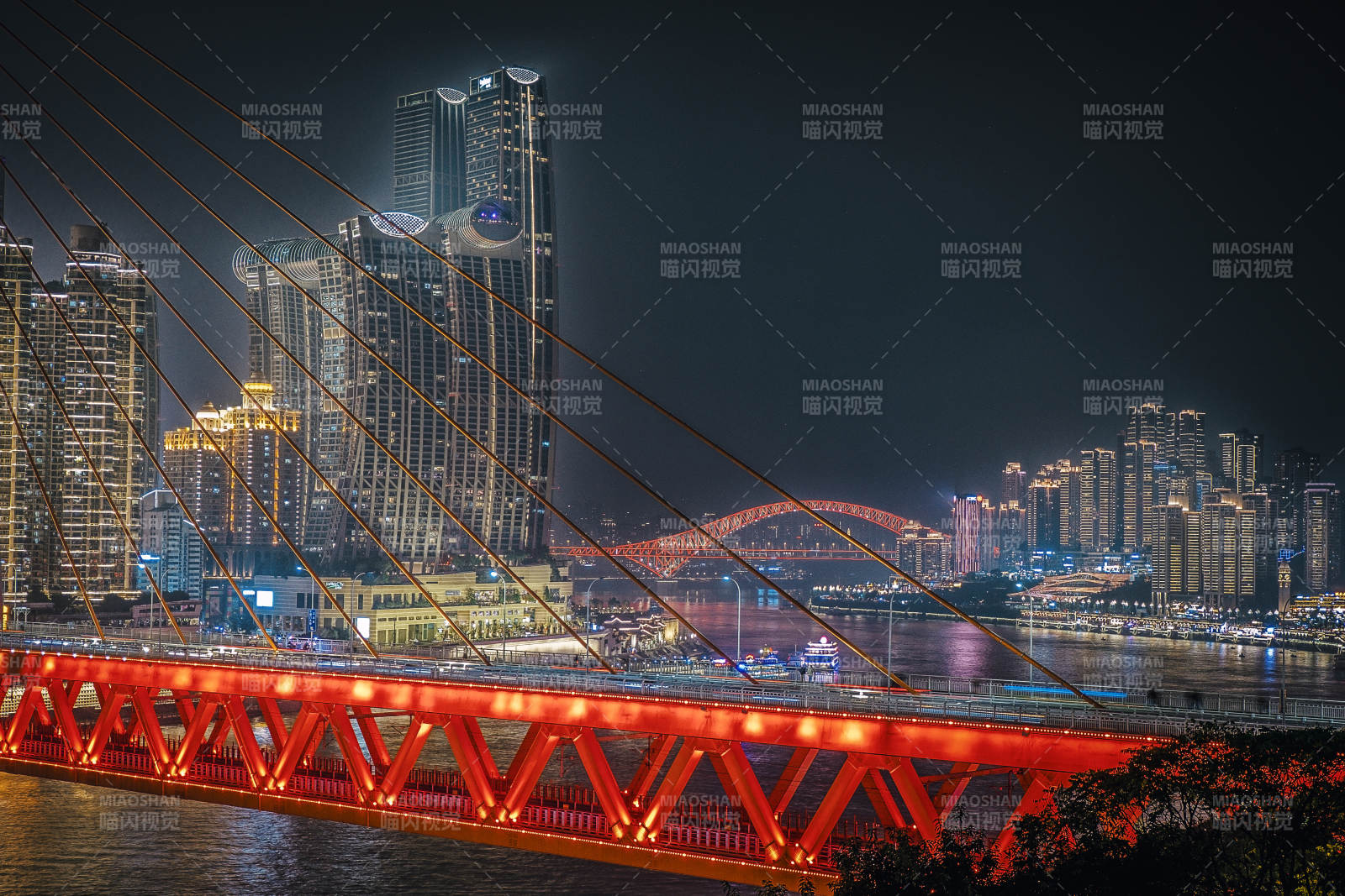 重庆来福士夜景图片