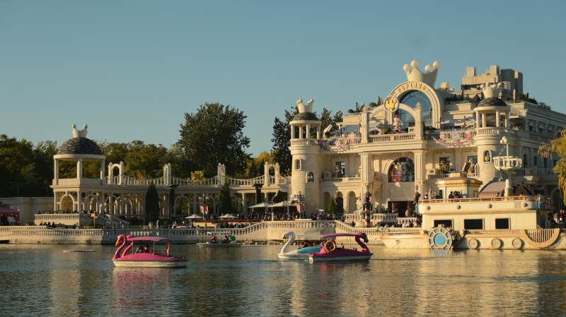 朝阳公园泡泡玛特图片