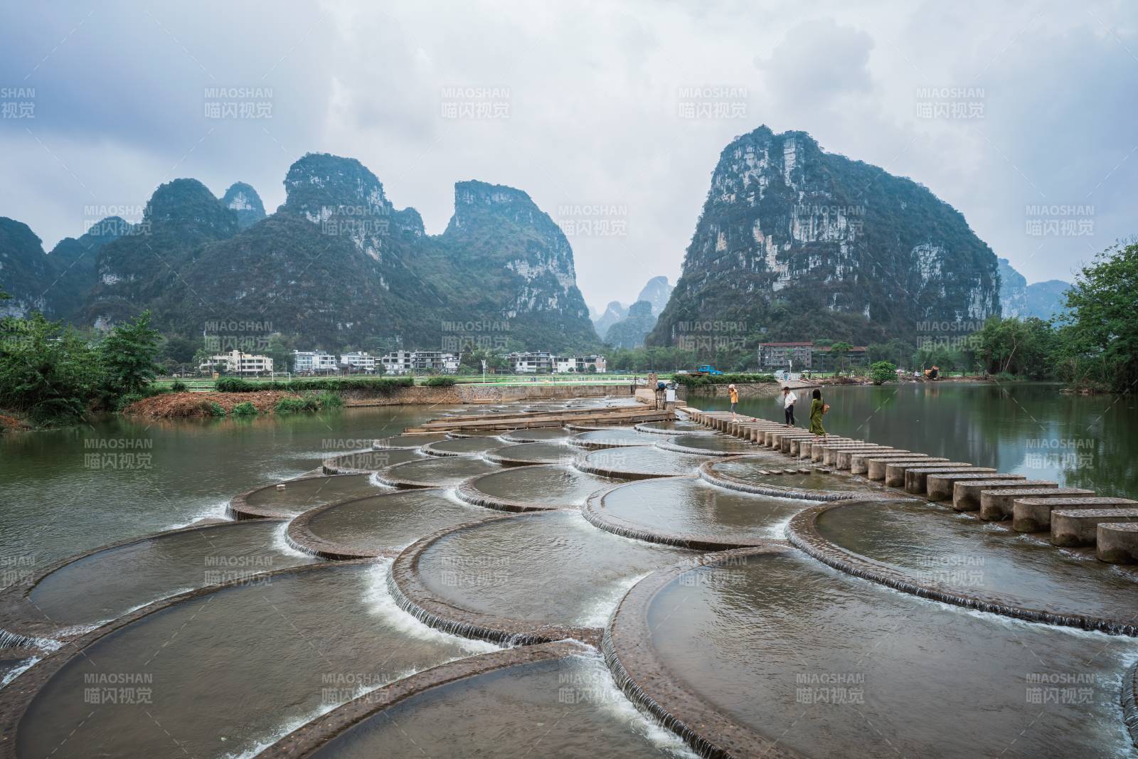 广西崇左明仕田园鱼鳞坝图片